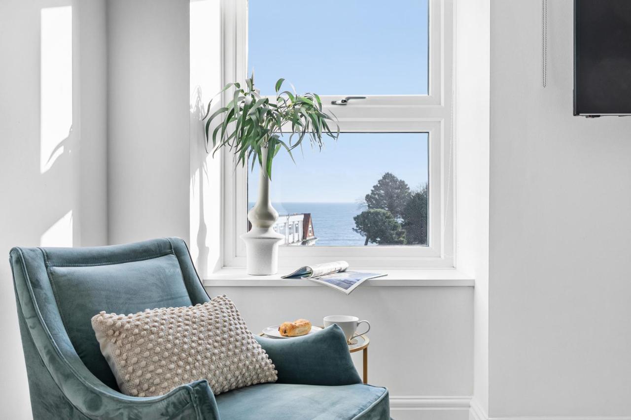 The Seaview Suites At The Corbyn Apartments Торки Экстерьер фото