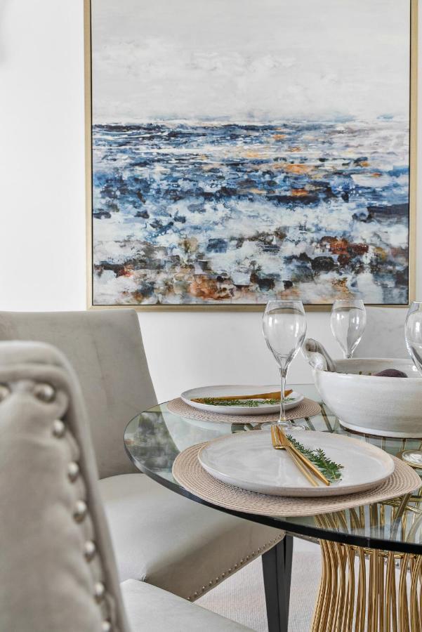 The Seaview Suites At The Corbyn Apartments Торки Экстерьер фото