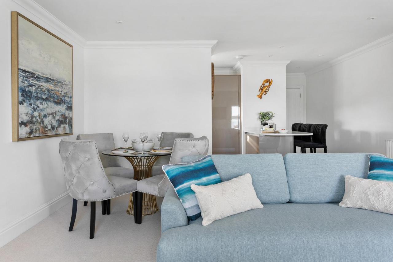 The Seaview Suites At The Corbyn Apartments Торки Экстерьер фото