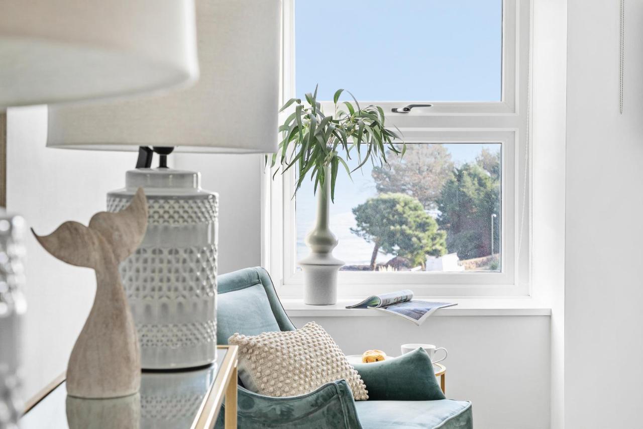 The Seaview Suites At The Corbyn Apartments Торки Экстерьер фото