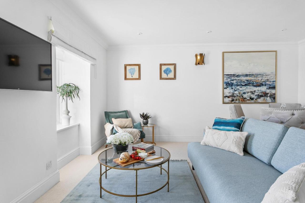 The Seaview Suites At The Corbyn Apartments Торки Экстерьер фото